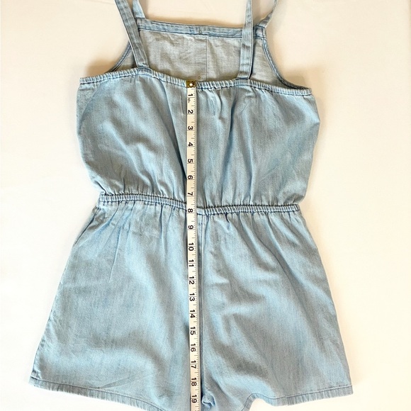 Old Navy Girls Chambray Romper Size 14–16 | Button Front Tie Waist - Picture 11 of 11